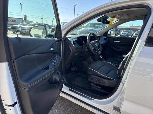 2025 Buick Encore GX Avenir