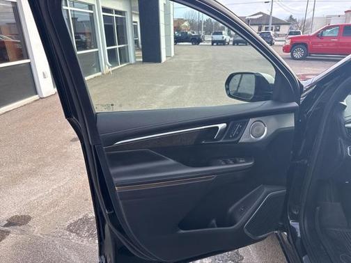 2025 Buick Enclave Avenir FWD