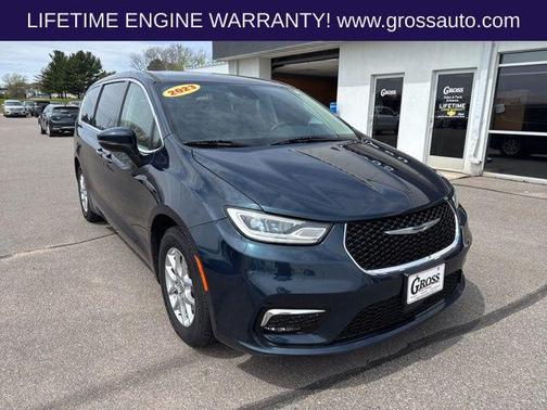 Fathom Blue Pearlcoat 2023 Chrysler Pacifica Touring L