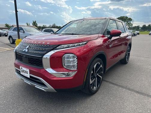 2024 Mitsubishi Outlander PHEV SE S-AWC