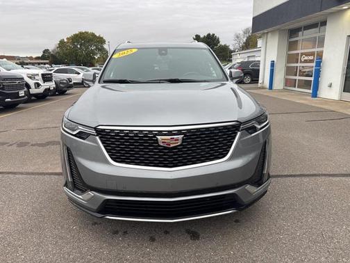 2025 Cadillac XT6 Premium Luxury AWD