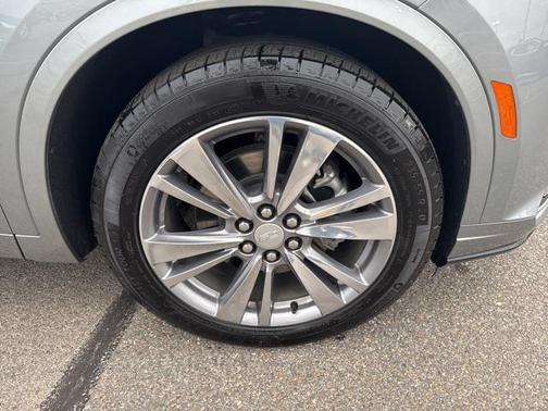 2025 Cadillac XT6 Premium Luxury AWD