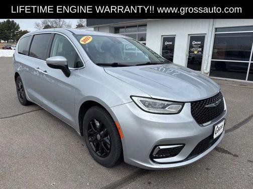 Silver Mist Clearcoat 2023 Chrysler Pacifica Touring L