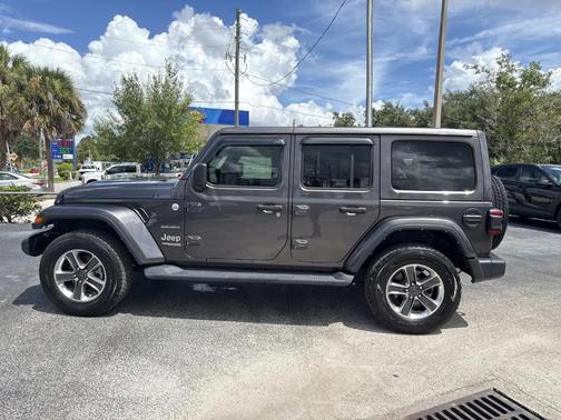 2021 Jeep Wrangler Unlimited Sahara