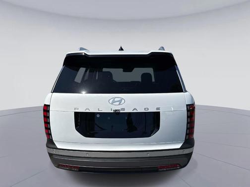 Pearl 2026 Hyundai PALISADE SEL PREMIUM 8P