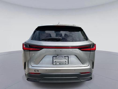 2024 Lexus NX 350h Premium