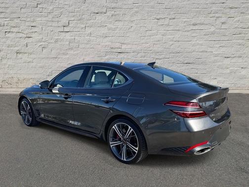 2025 Genesis G70 3.3T Sport Prestige