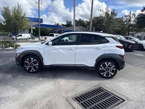 2023 Hyundai KONA Limited