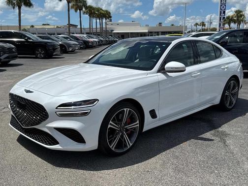 2024 Genesis G70 2.5T