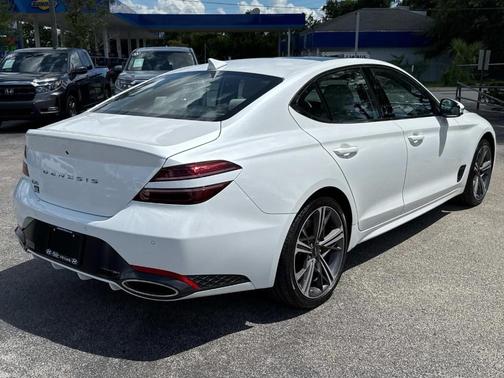 2024 Genesis G70 2.5T