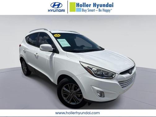 Winter White 2015 Hyundai TUCSON SE