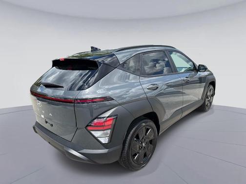 Gray Pearl 2026 Hyundai KONA SEL Sport