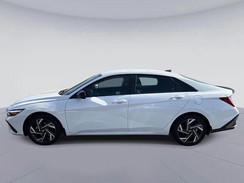 White 2025 Hyundai ELANTRA HEV SEL