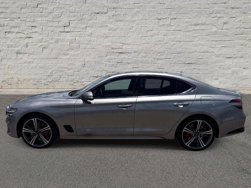 Savile Silver 2025 Genesis G70 3.3T Sport Advanced