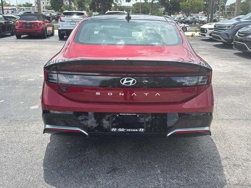 2024 Hyundai SONATA SEL