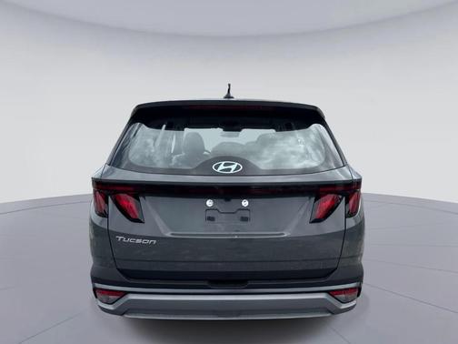 Hampton Gray 2026 Hyundai TUCSON SE