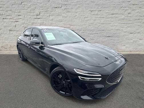 2023 Genesis G70 2.0T