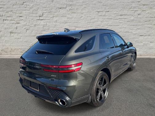 Green 2025 Genesis GV70 2.5T