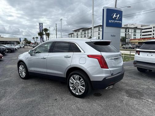 2019 Cadillac XT5 Premium Luxury