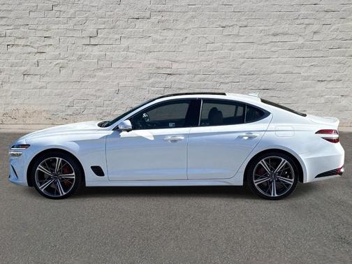 2025 Genesis G70 3.3T Sport Prestige