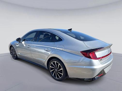 2020 Hyundai SONATA SEL Plus