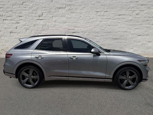 Savile Silver 2022 Genesis GV70 3.5T Sport