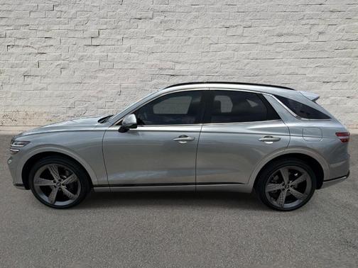 Savile Silver 2022 Genesis GV70 3.5T Sport