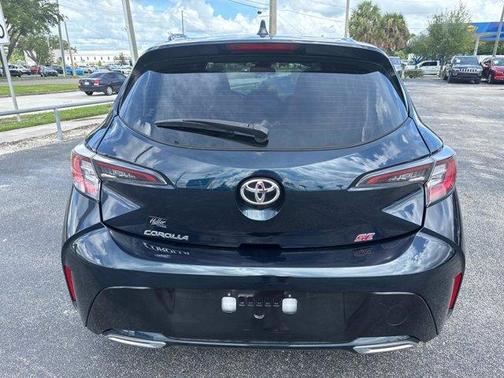 2021 Toyota Corolla Hatchback SE