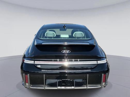 2025 Hyundai IONIQ 6 Limited