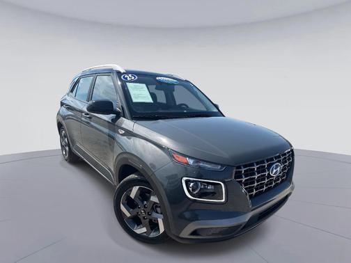 2025 Hyundai VENUE Limited