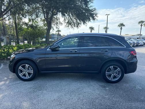 2021 Mercedes-Benz GLC 300 Base 4MATIC
