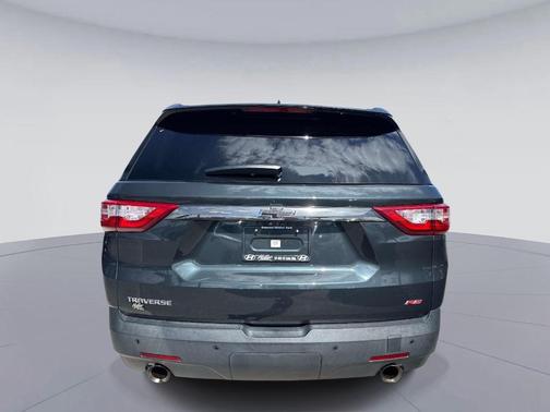 Graphite Metallic 2020 Chevrolet Traverse RS