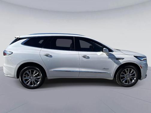 2023 Buick Enclave Avenir