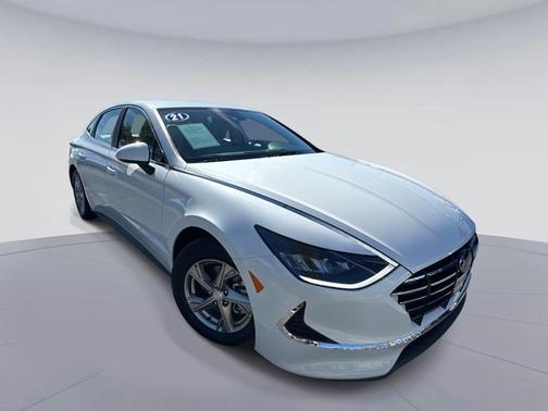 2021 Hyundai SONATA SE