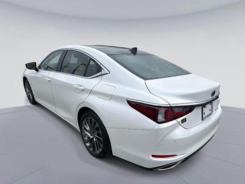 2024 Lexus ES 350 Luxury