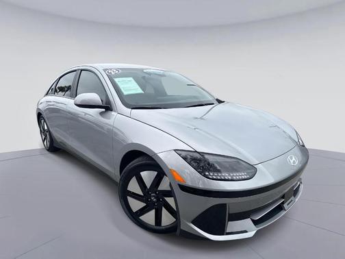 2023 Hyundai IONIQ 6 SE