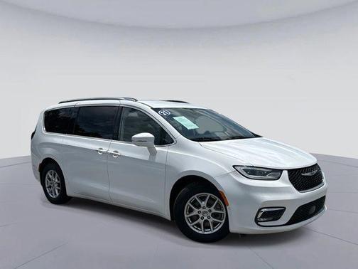 2021 Chrysler Pacifica Touring-L