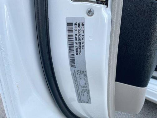 2021 Chrysler Pacifica Touring-L