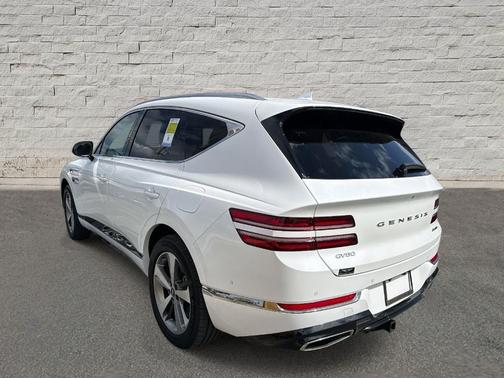 2024 Genesis GV80 