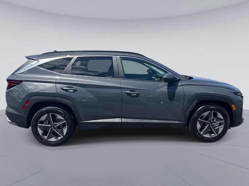 Gray 2026 Hyundai TUCSON SEL