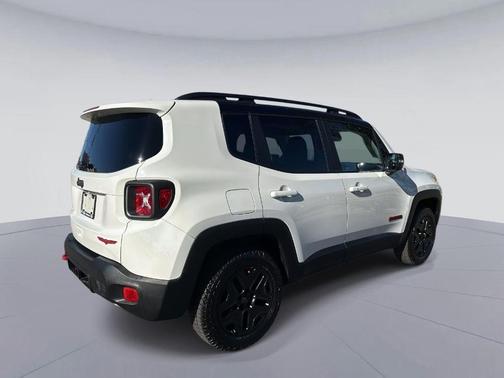2018 Jeep Renegade Trailhawk
