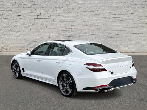 2025 Genesis G70 3.3T Sport Prestige