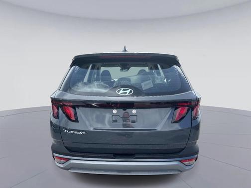 Gray 2026 Hyundai TUCSON SE