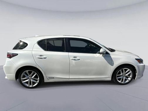 2016 Lexus CT 200h Base