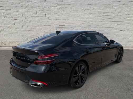 Vik Black 2023 Genesis G70 3.3T