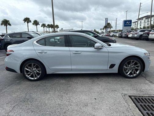 2022 Genesis G70 2.0T