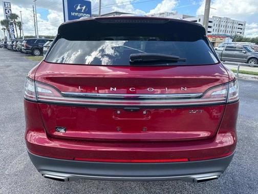 2019 Lincoln Nautilus Reserve