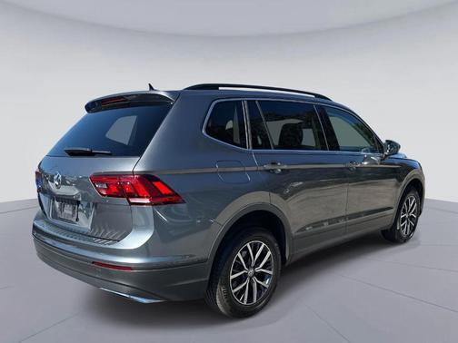 2019 Volkswagen Tiguan 2.0T SE