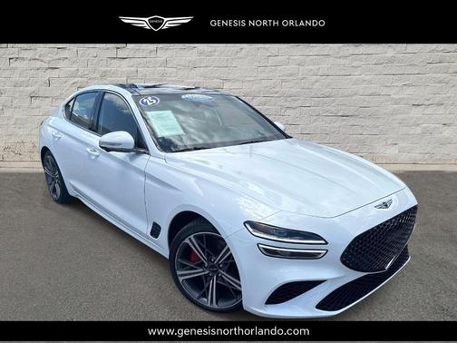 Uyuni White 2025 Genesis G70 3.3T Sport Advanced