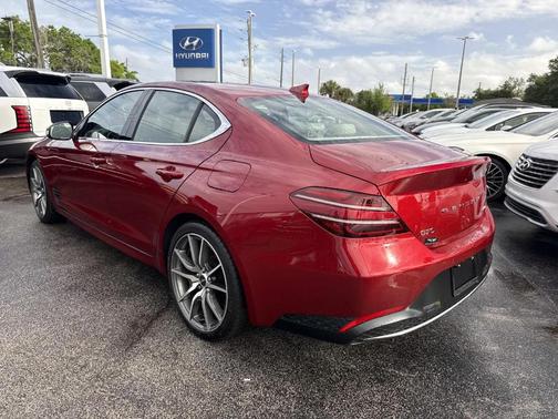 2022 Genesis G70 2.0T